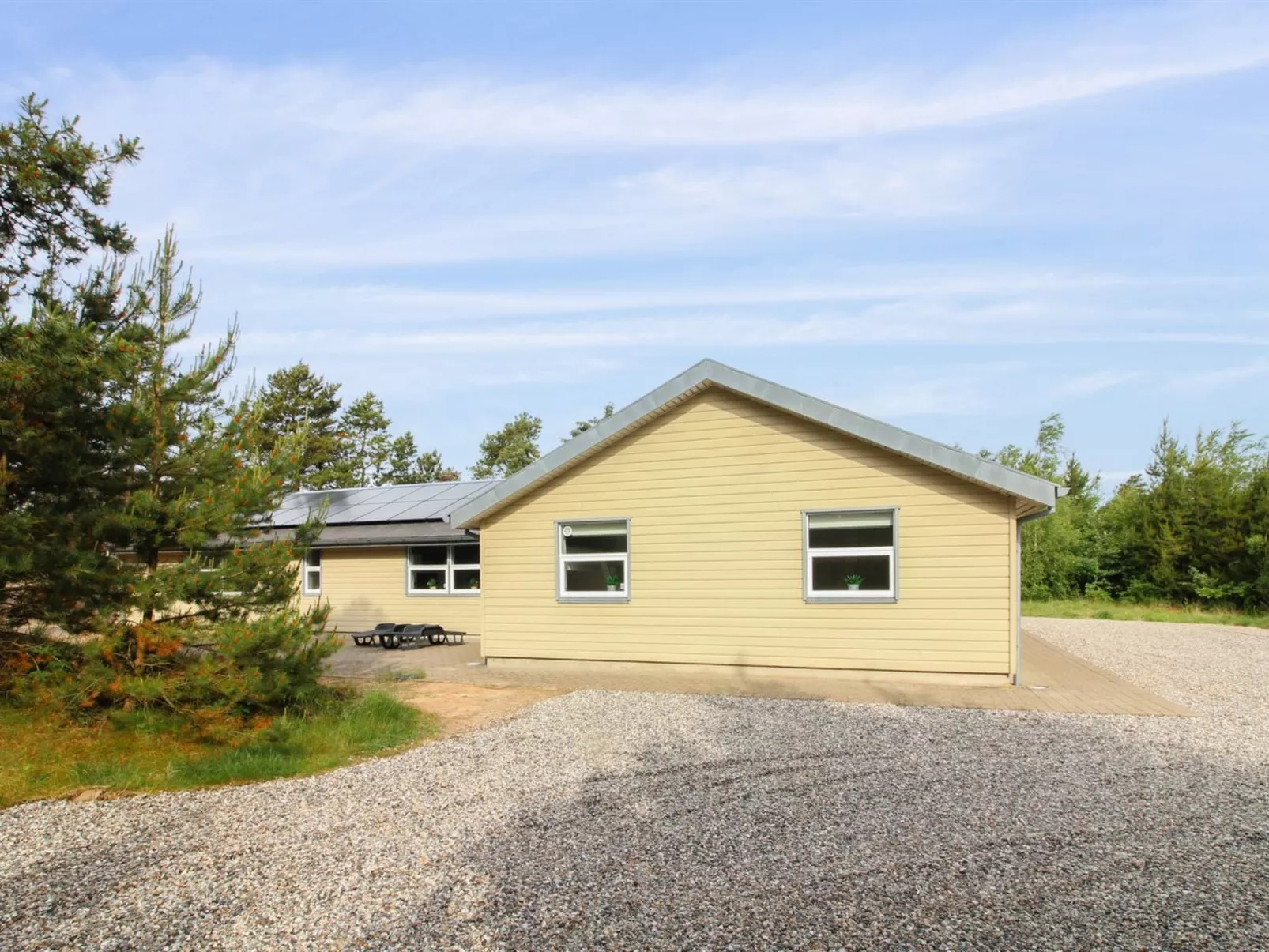 "Nael" - 1.6km from the sea-Buiten