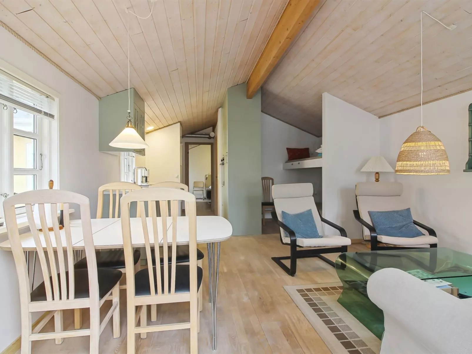 "Fritzy" - 75m from the sea-Binnen