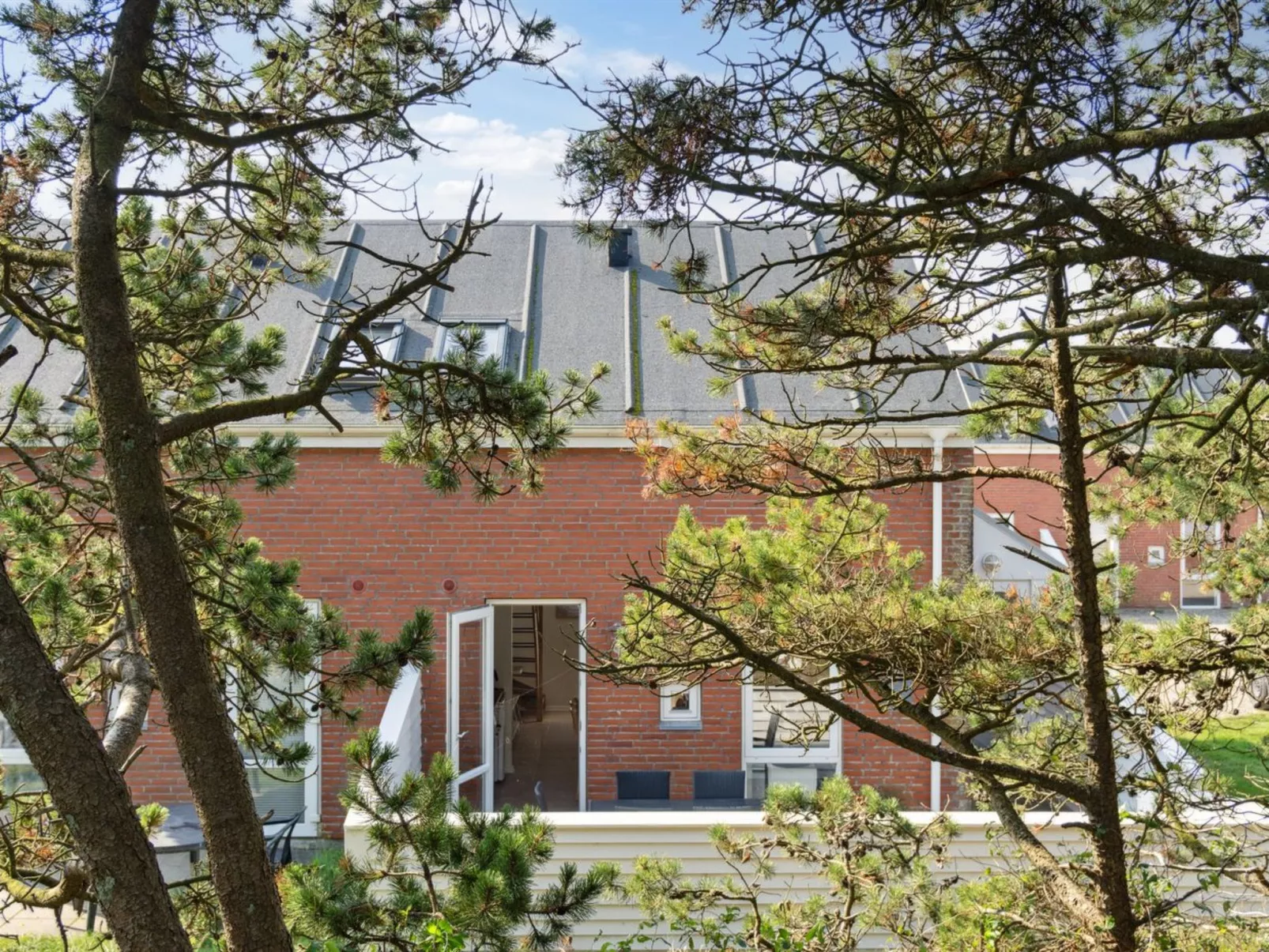 "Byriel" - 2.3km from the sea - Buiten