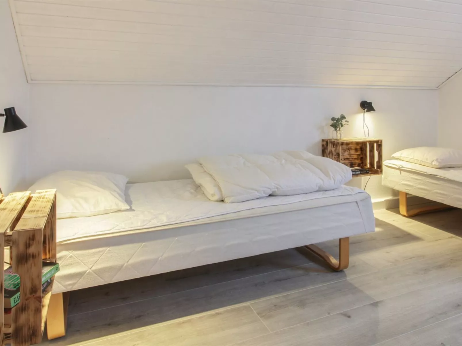 "Gaida" - 2.3km from the sea-Binnen