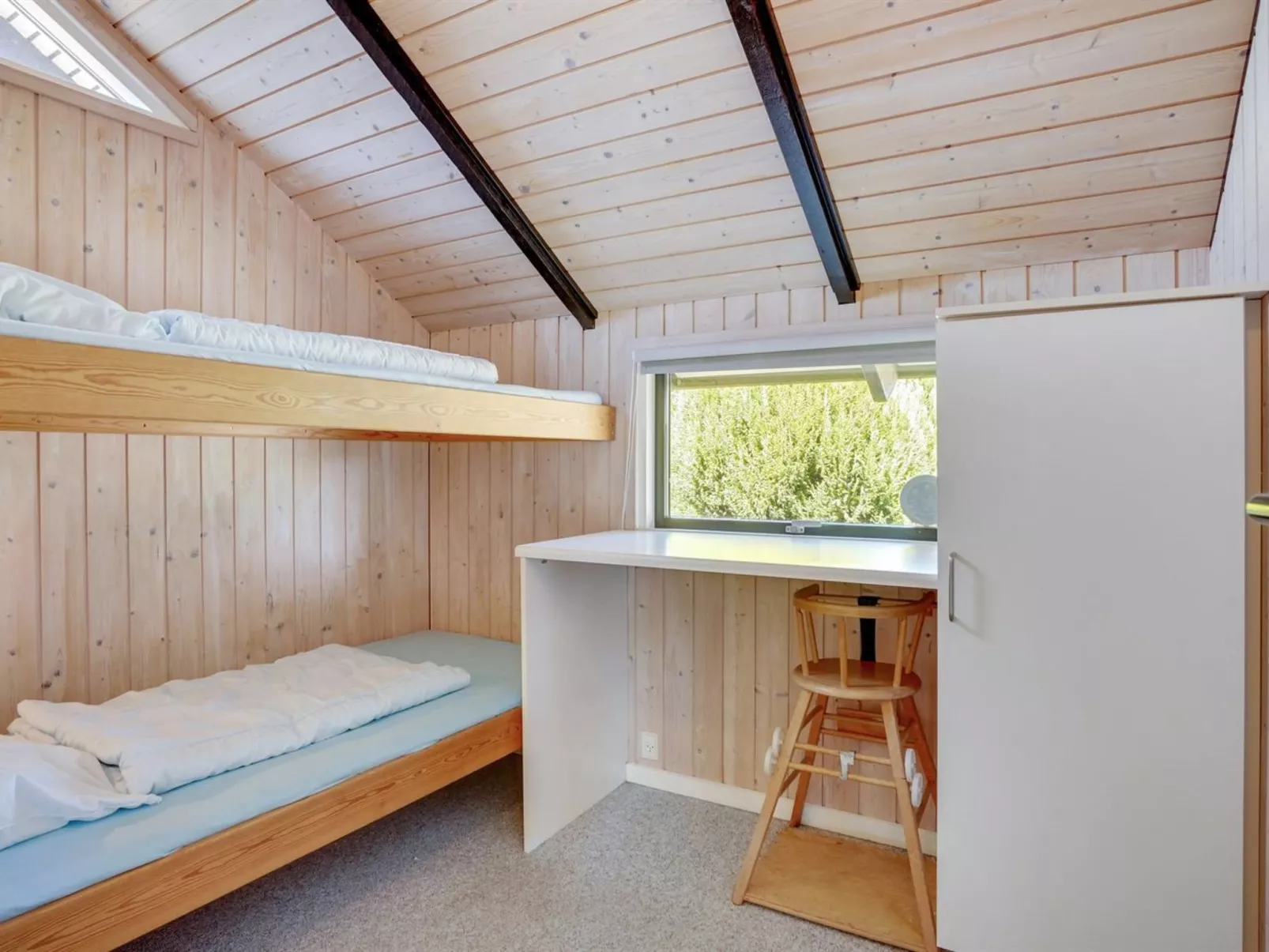 "Annelore" - 400m from the sea-Binnen