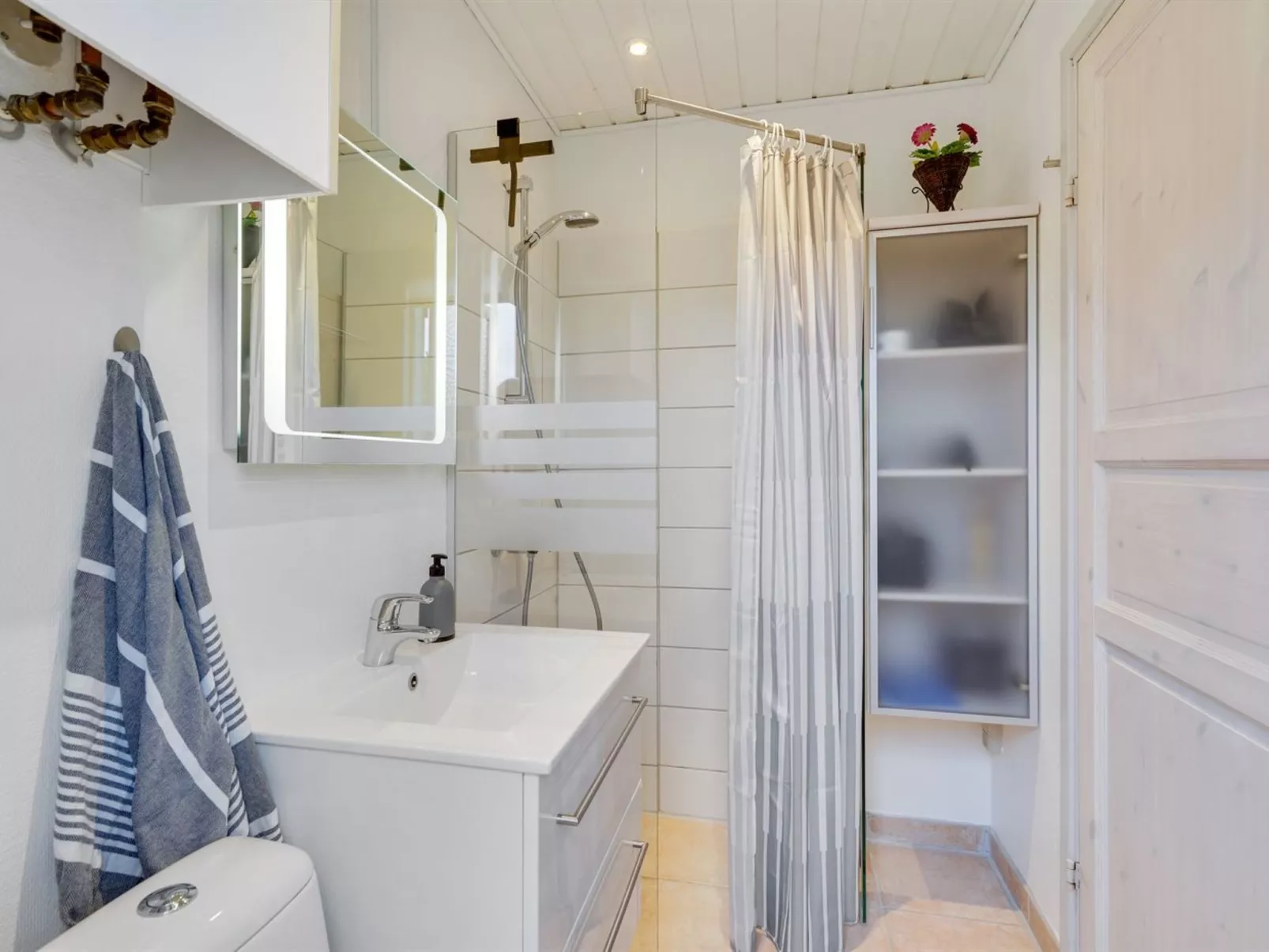 "Sighmar" - 900m from the sea-Binnen