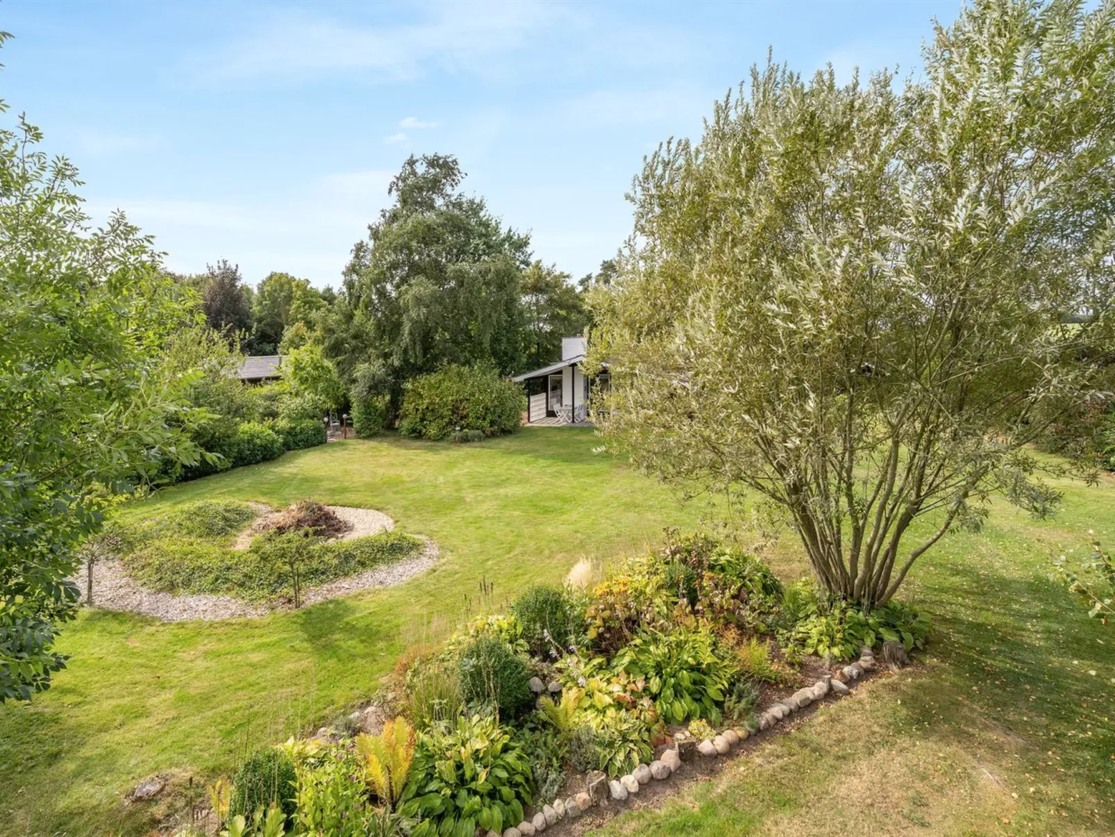 "Suoma" - 400m to the fjord-Buiten