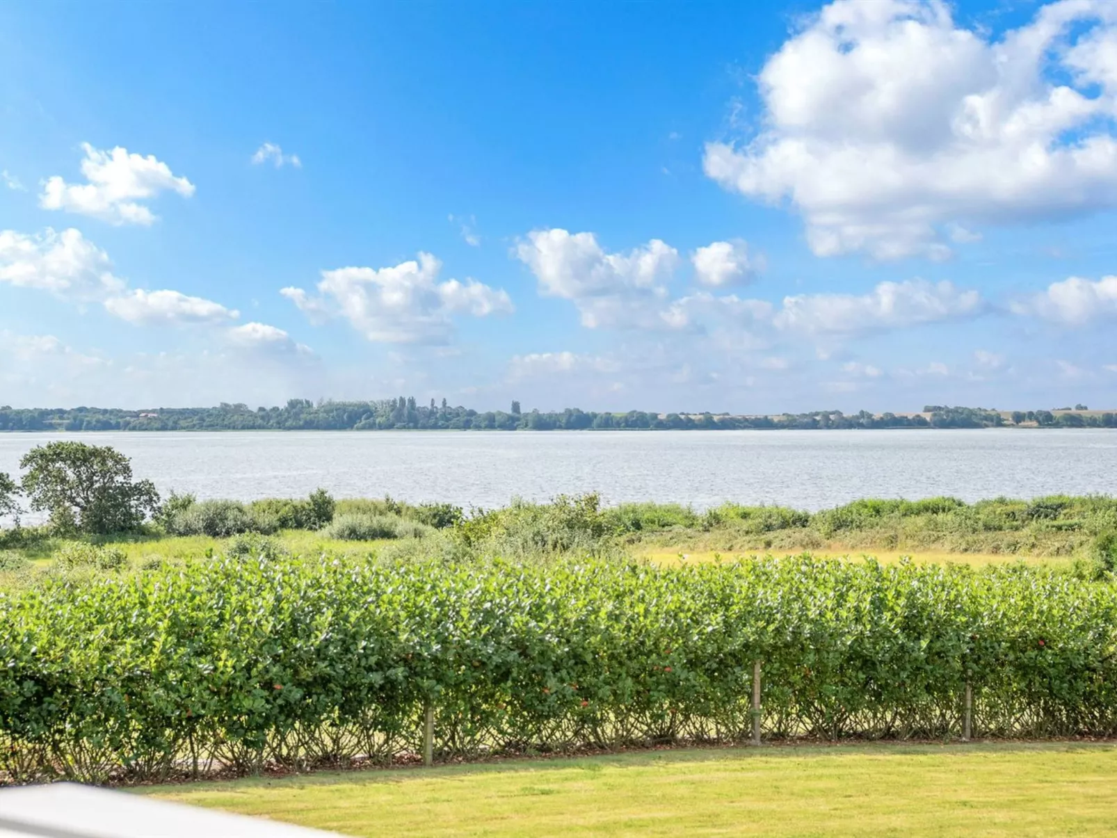 "Rathi" - 250m from the sea-Buiten