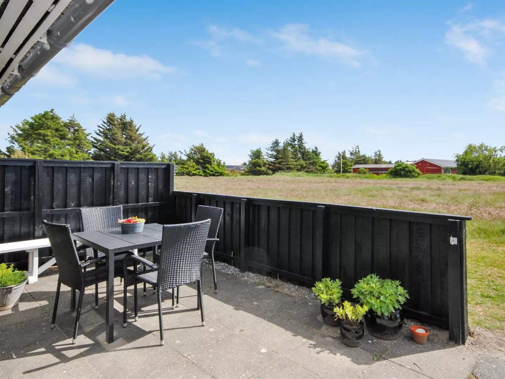 "Engelbertine" - 900m from the sea-Buiten