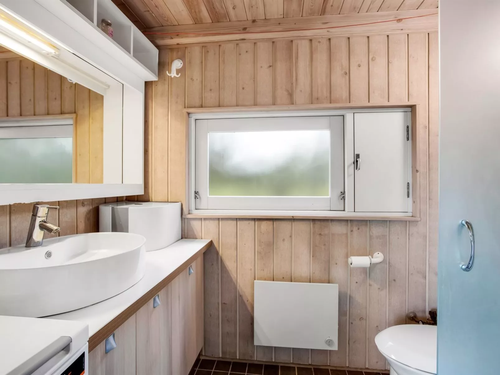 "Fatlinda" - 1km from the sea-Binnen