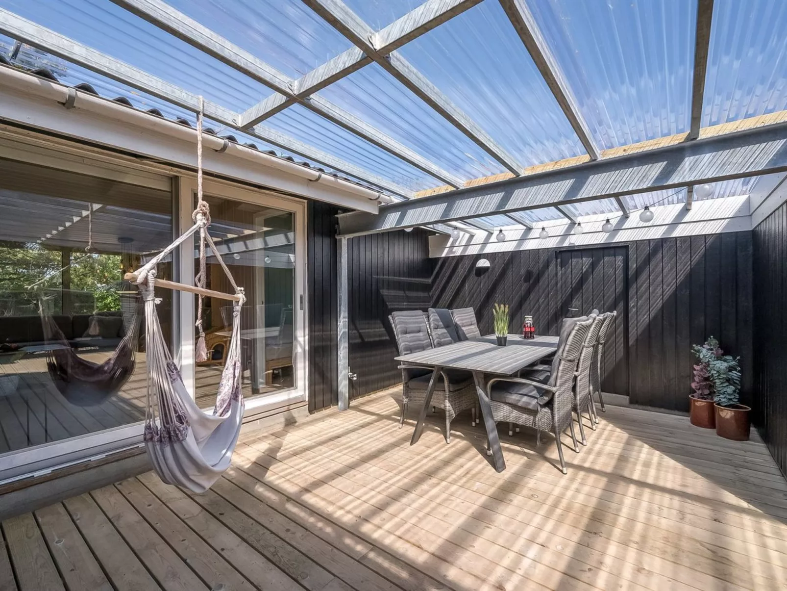 "Finne" - 800m from the sea-Buiten