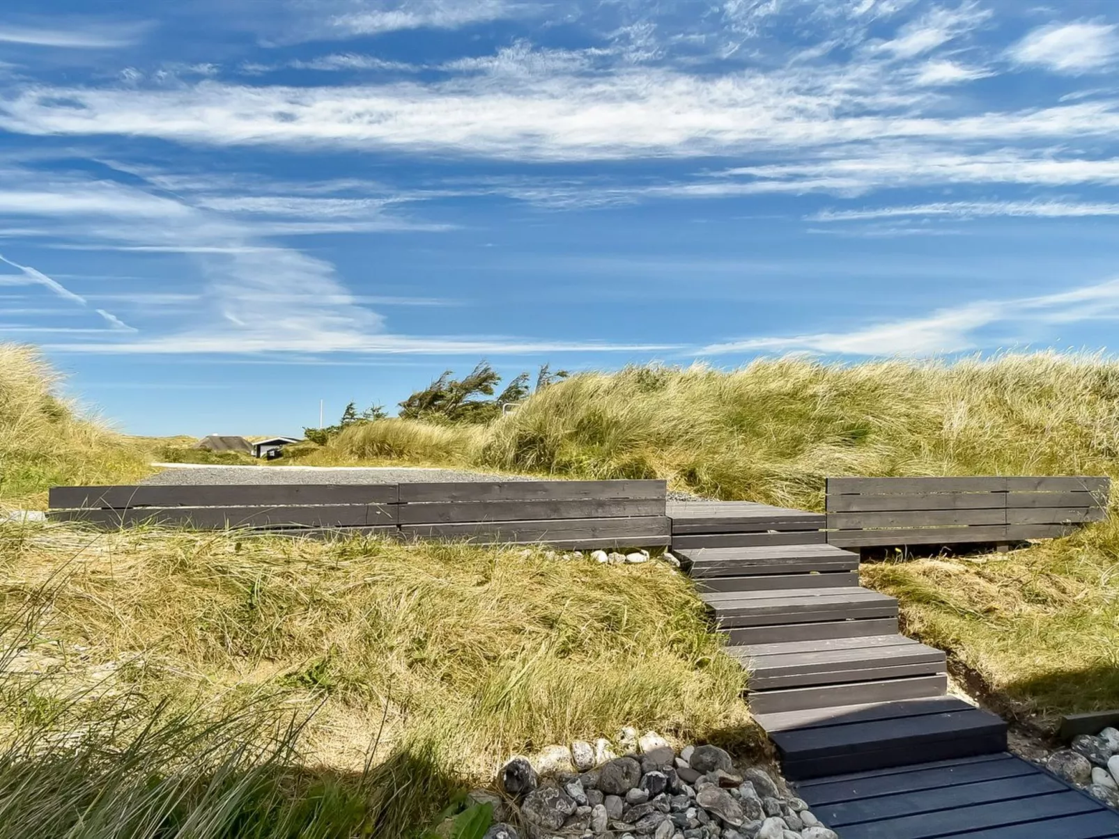 "Gundine" -  from the sea-Buiten