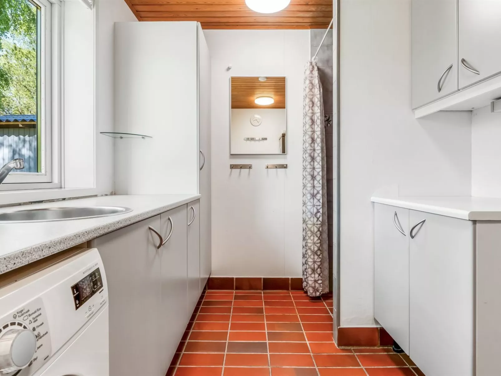 "Ognen" - 1.5km from the sea-Binnen