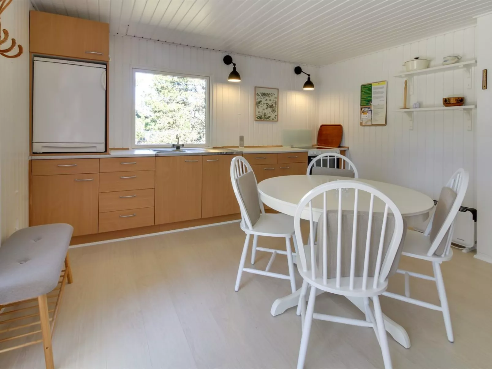 "Aulikki" - 900m from the sea-Binnen