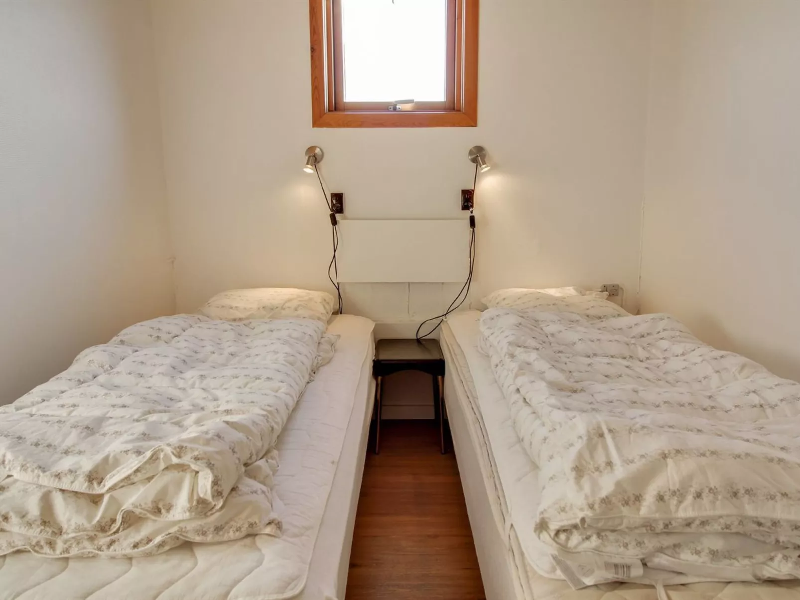 "Legolas" - 50m from the sea-Binnen