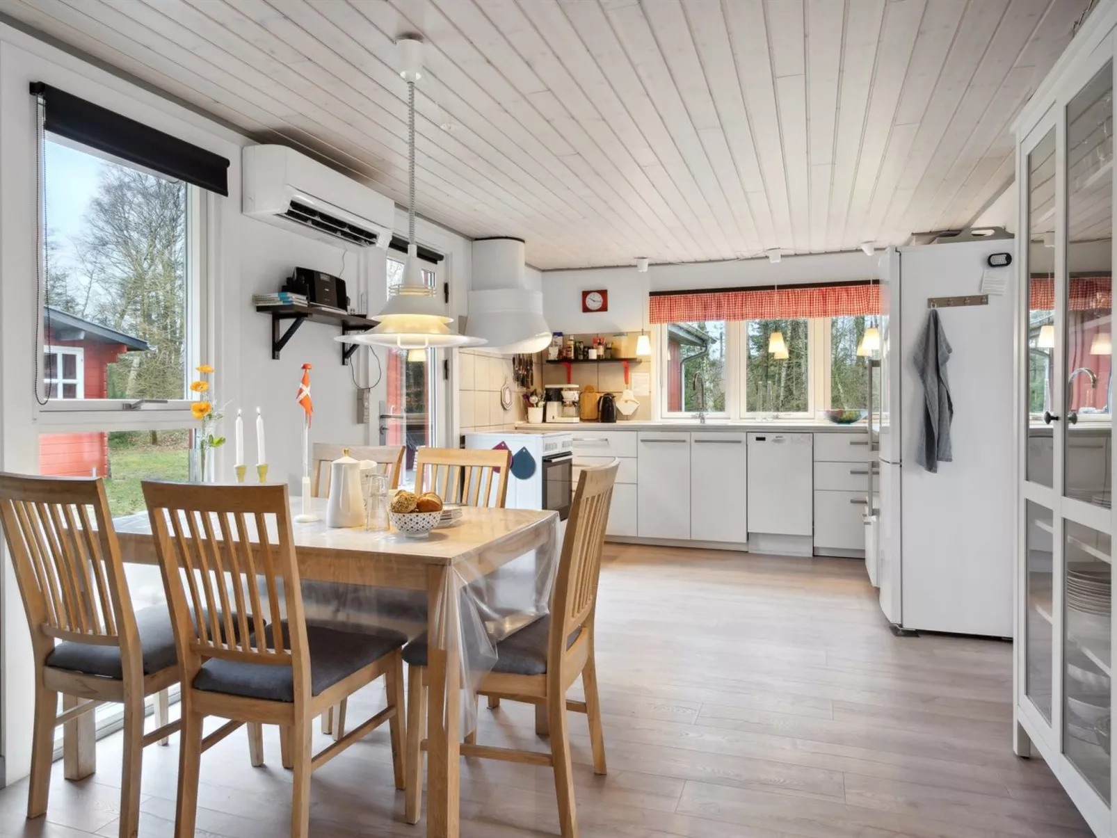 "Harthe" - 800m from the sea-Binnen