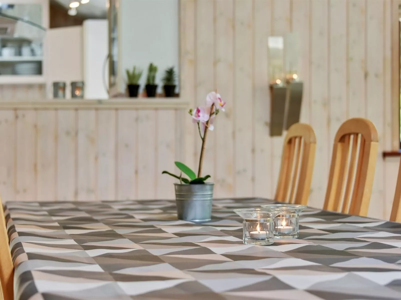 "Jonas" - 2.4km from the sea-Binnen