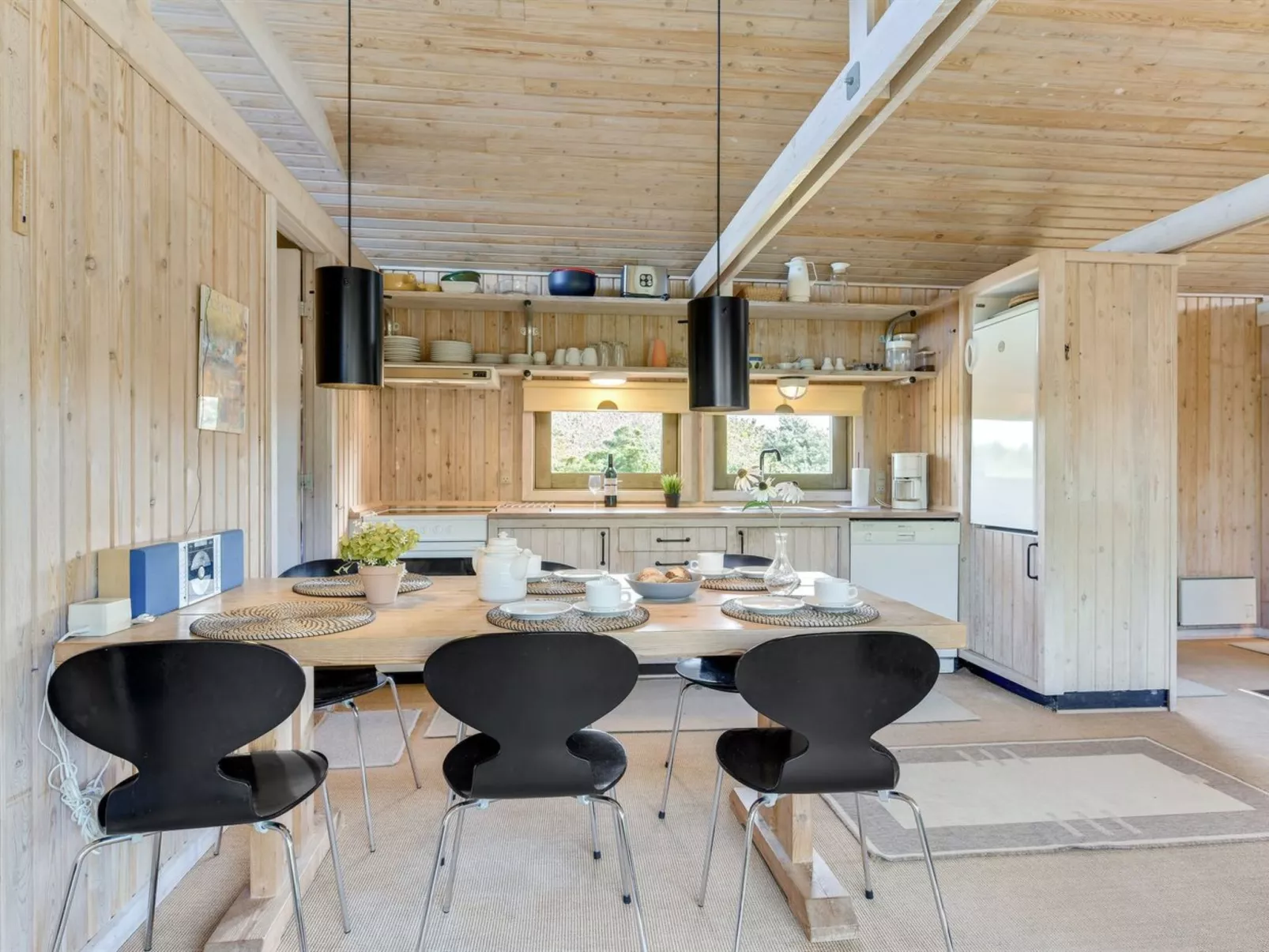 "Aiva" - 1.5km from the sea-Binnen