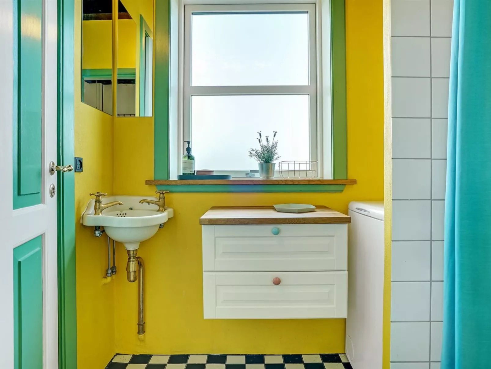 "Quirina" - 75m from the sea-Binnen