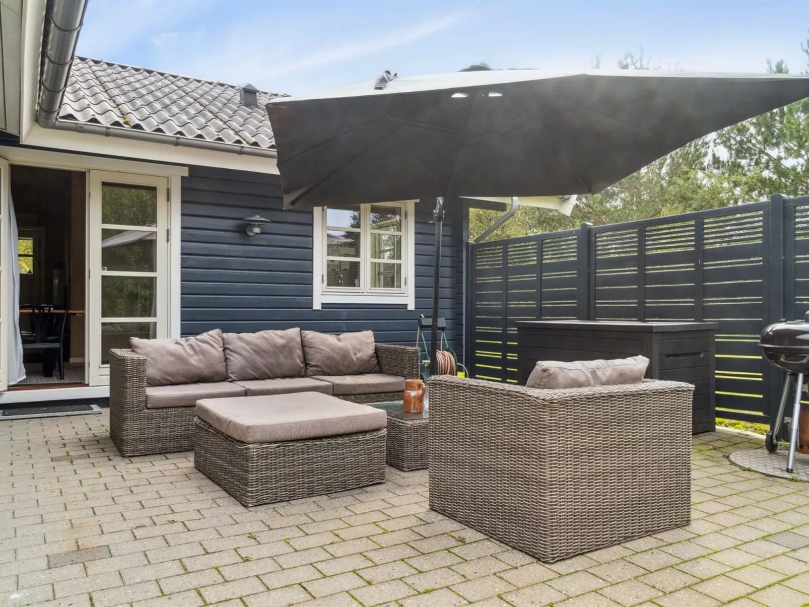 "Aldis" - 300m from the sea-Buiten