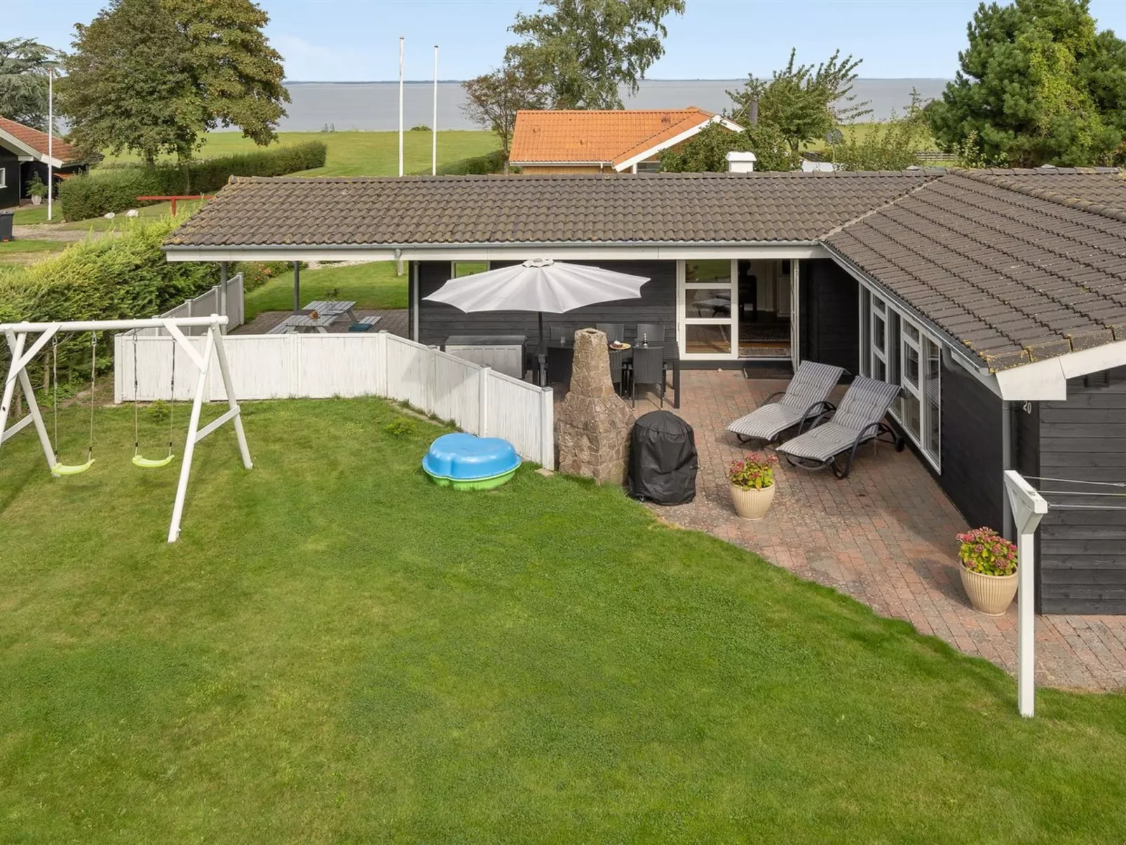 "Gull" - 150m from the sea-Buiten