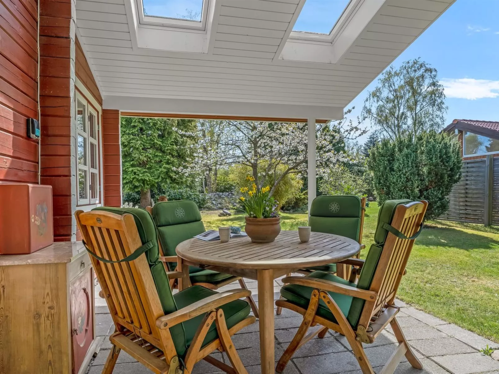 "Berit" - 700m from the sea-Buiten