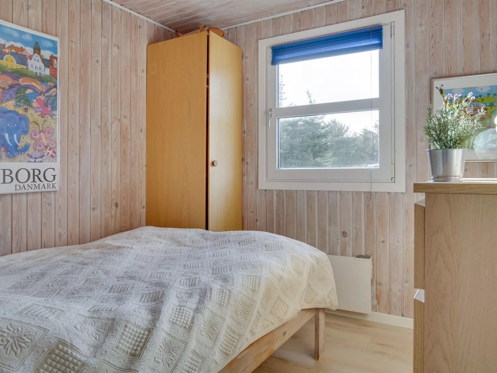 "Pertti" - 400m from the sea-Binnen