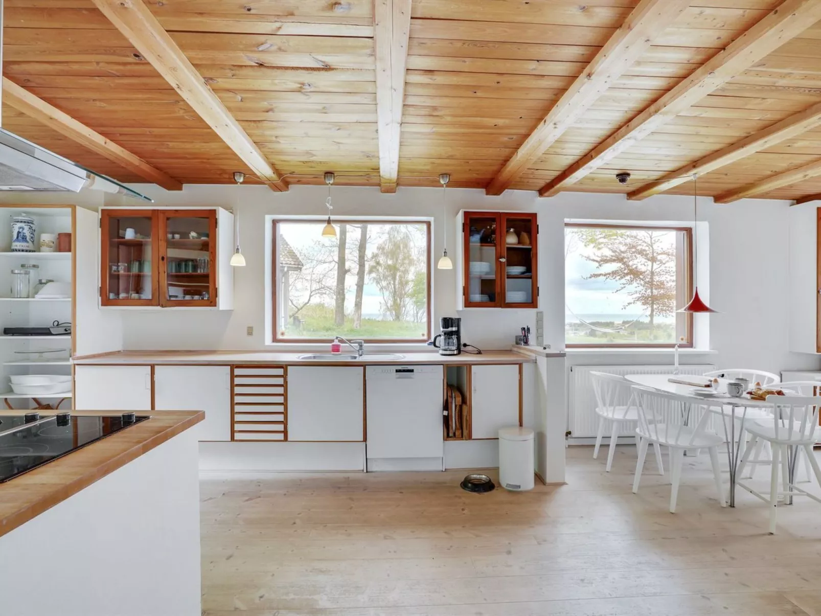 "Nella" - 1.2km from the sea-Binnen