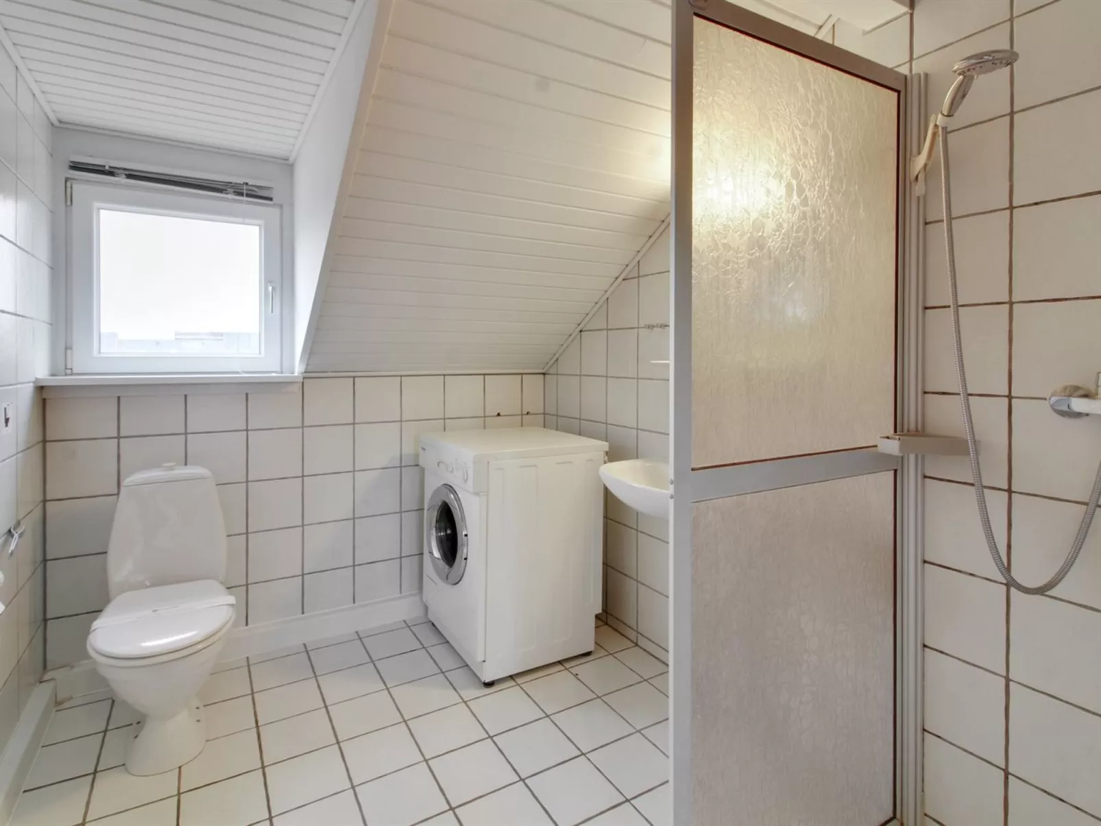 "Mirija" - 2.3km from the sea - Binnen