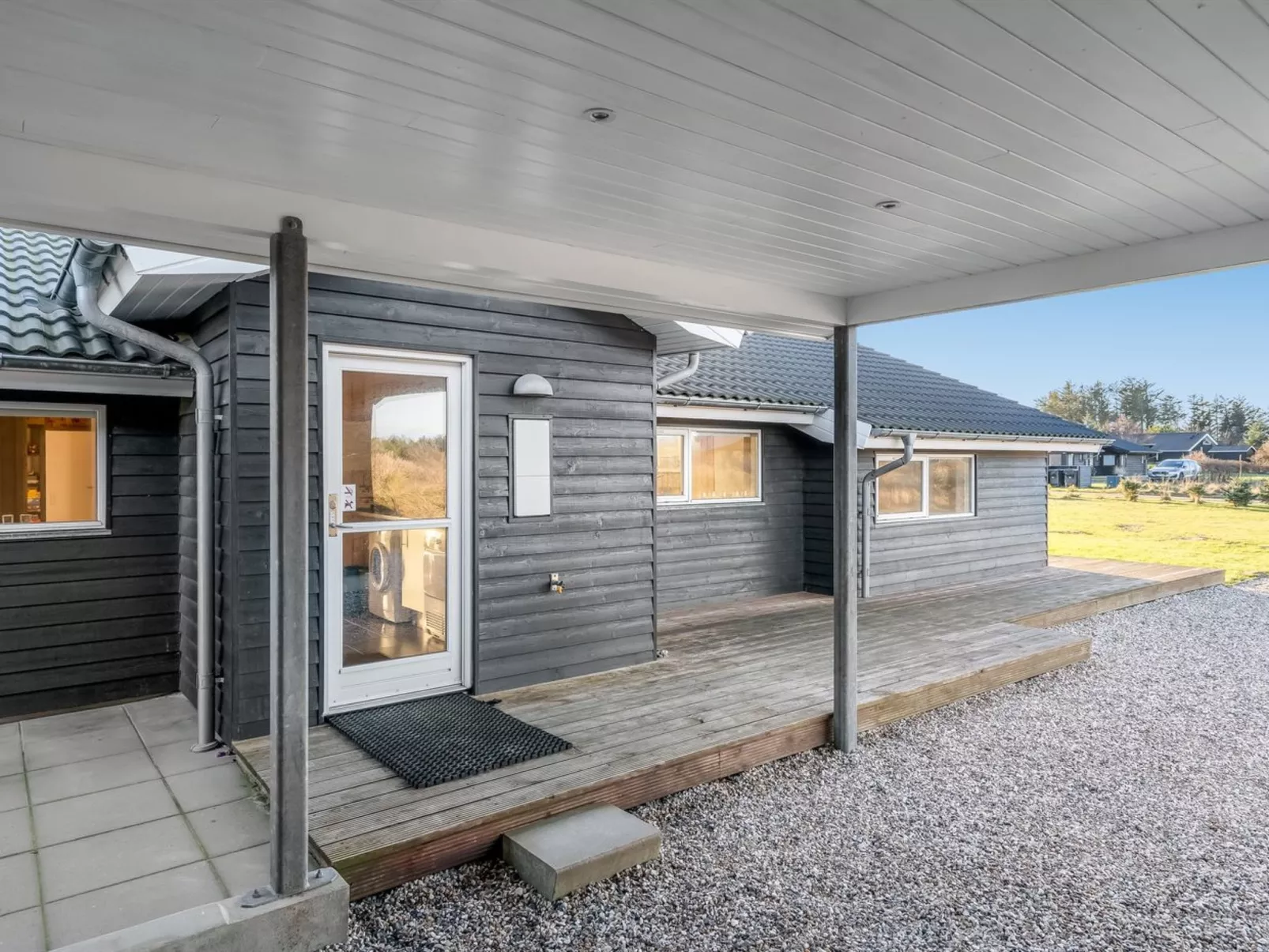 "Oskarvine" - 900m from the sea - Buiten