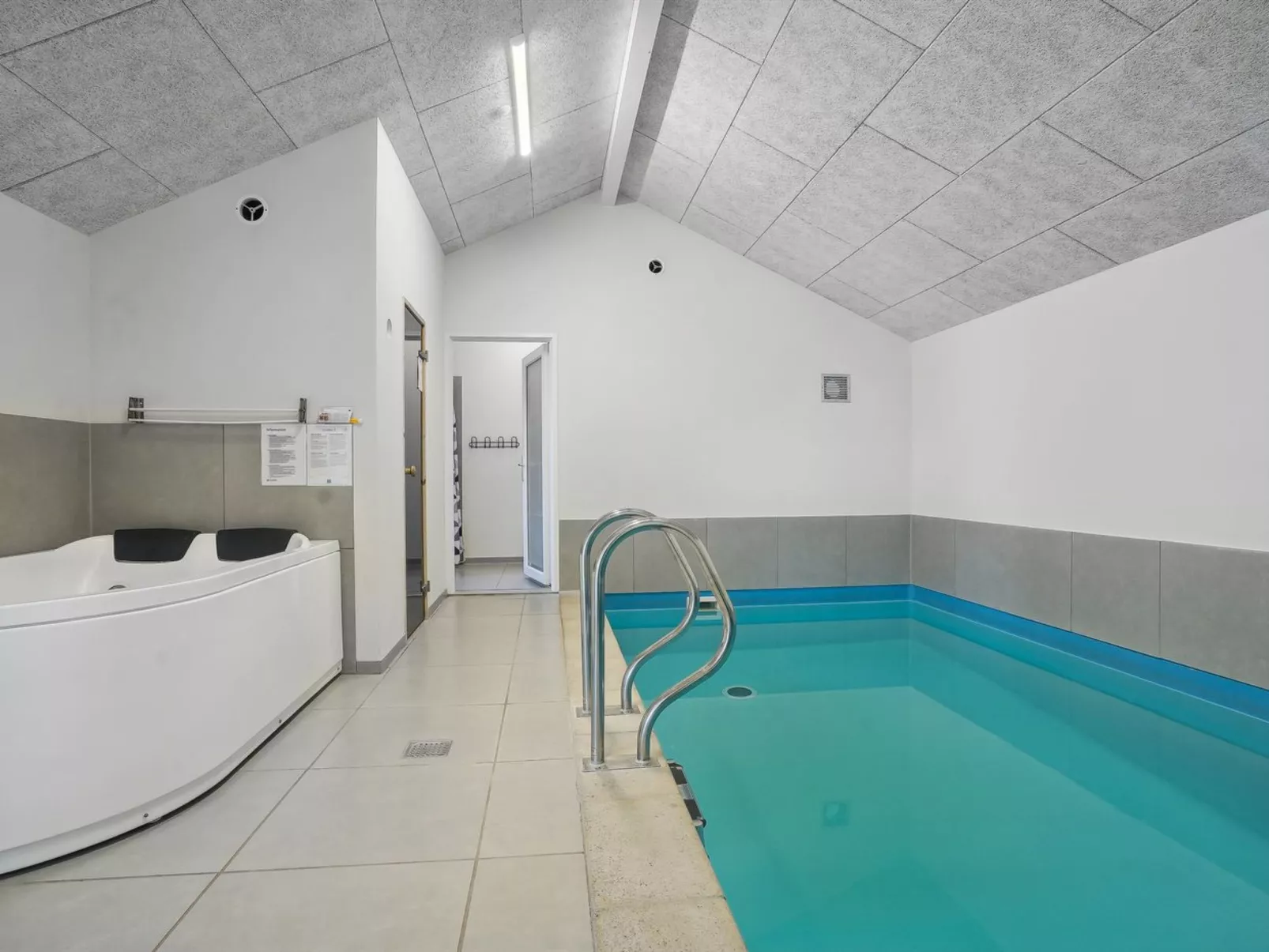 "Tenaya" - 200m from the sea-Buiten