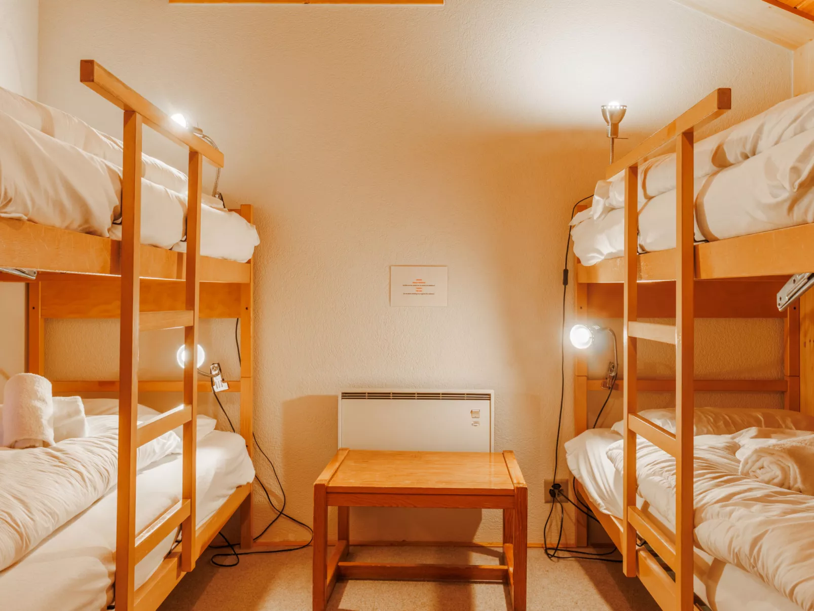 Dents Rousses B4-Binnen