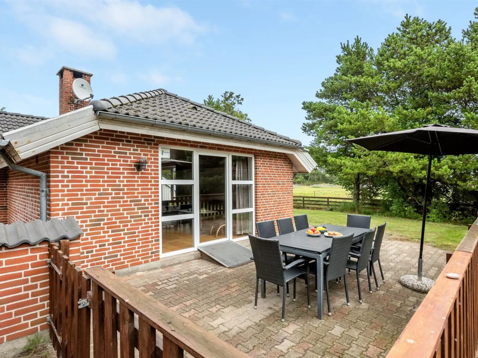 "Botulf" - 3.8km from the sea-Buiten