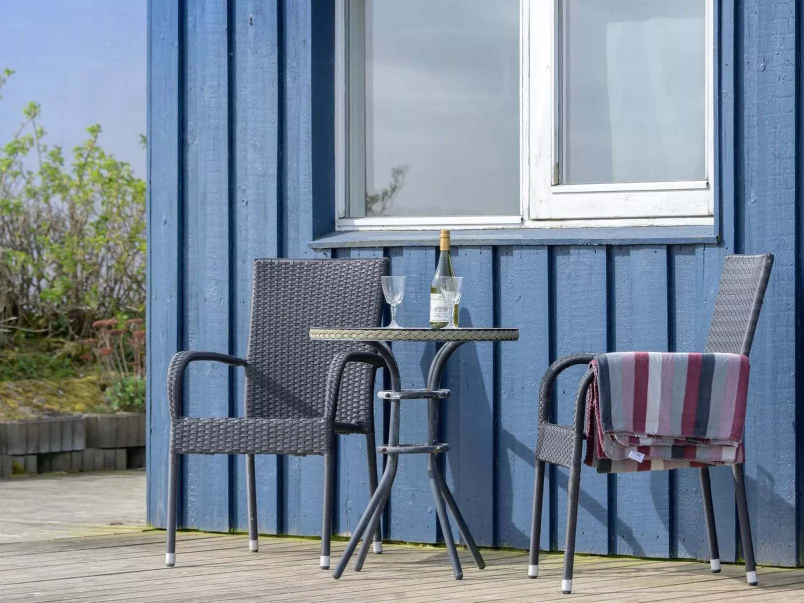 "Rajna" - 95m to the fjord-Buiten