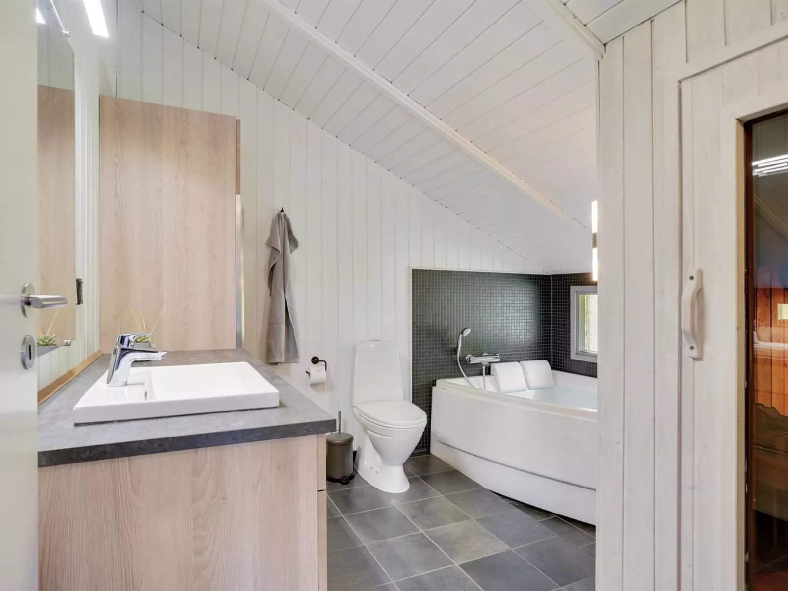 "Gram" - 450m from the sea-Binnen