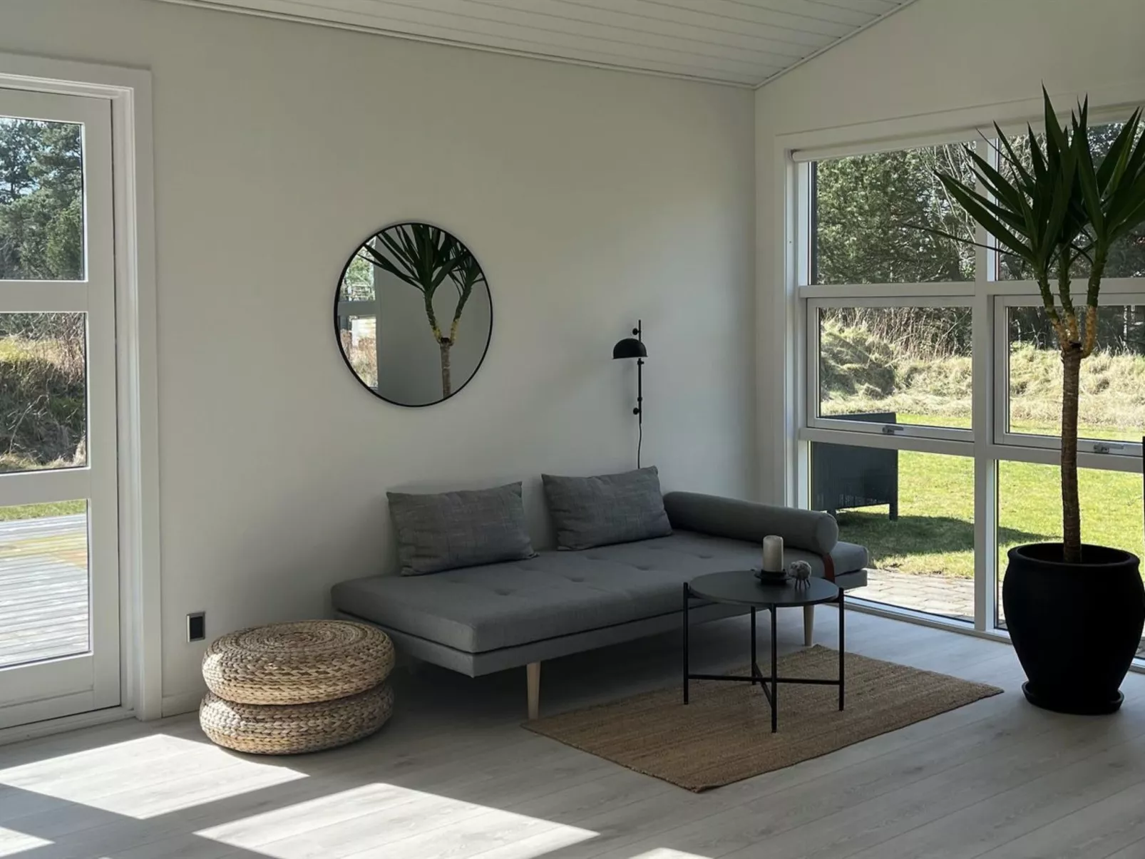 "Veiko" - 1.2km from the sea-Binnen