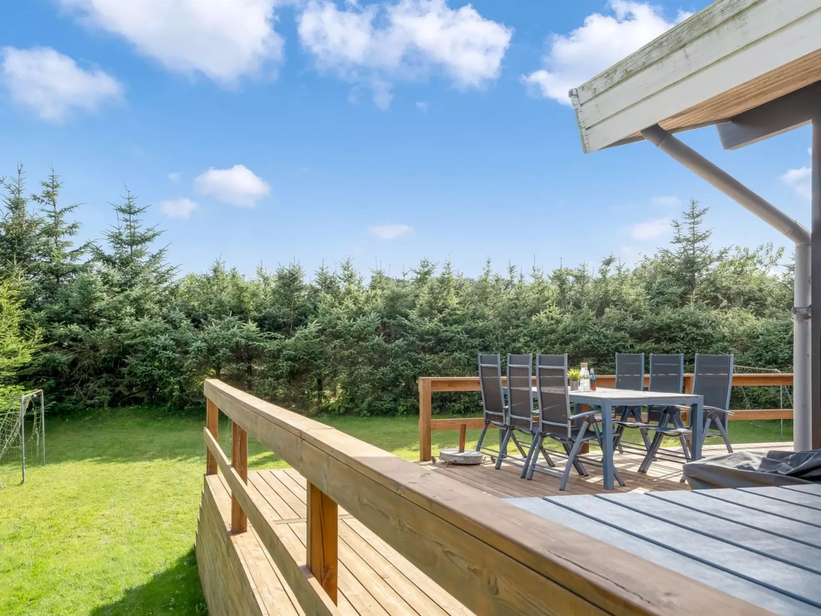 "Matilde" - 400m to the fjord-Buiten