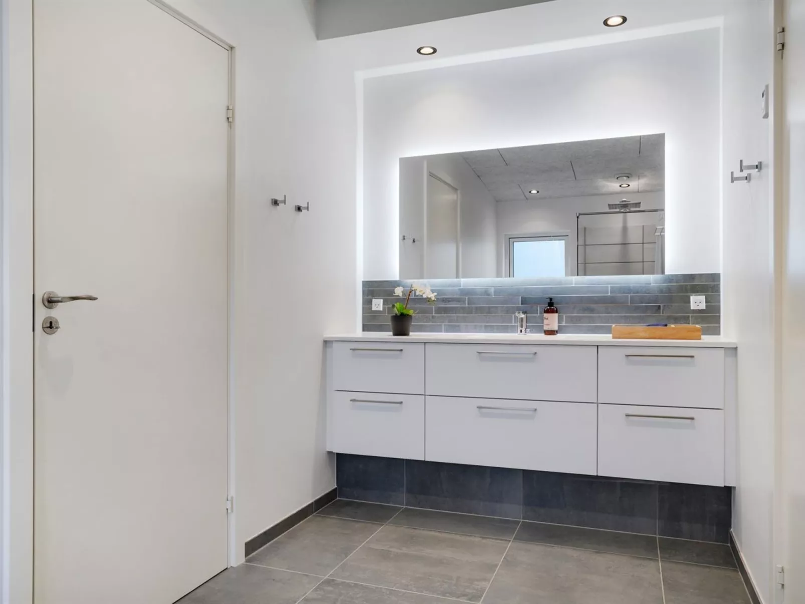 "Anniina" - 200m from the sea-Binnen