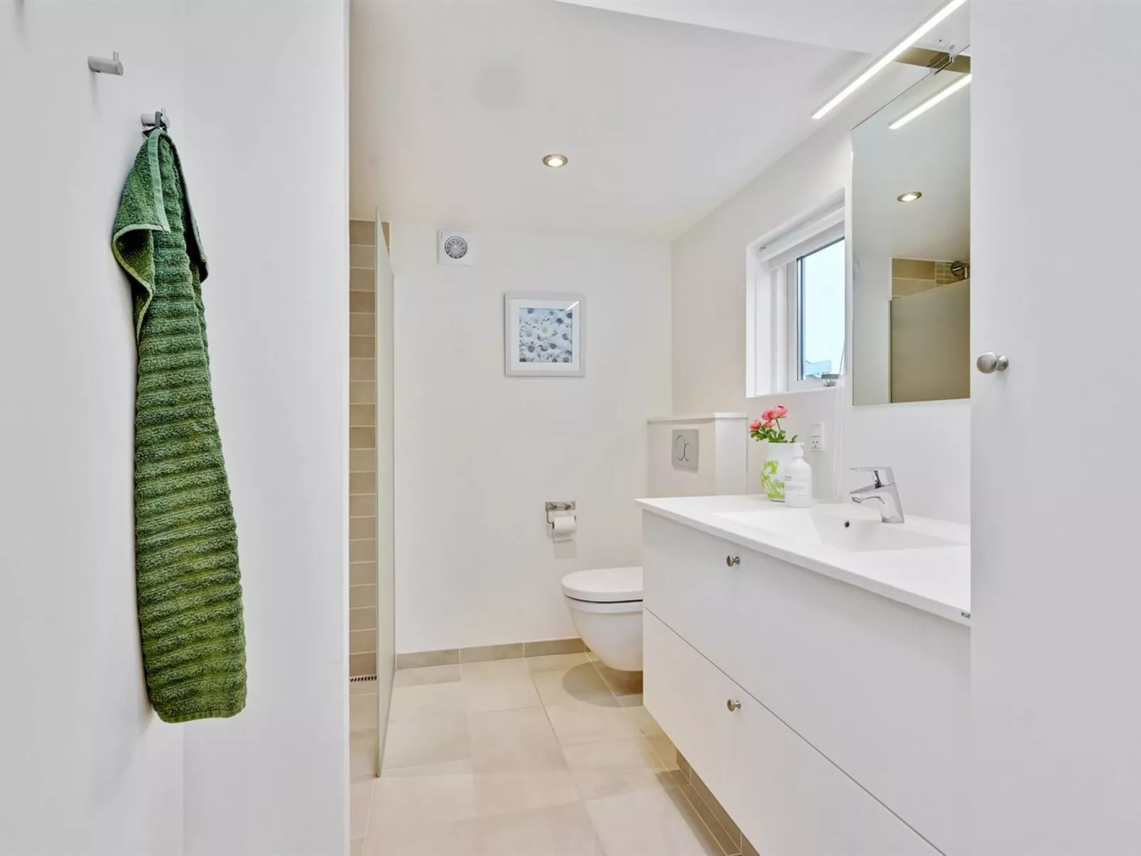 "Kamilla" - 200m from the sea-Binnen