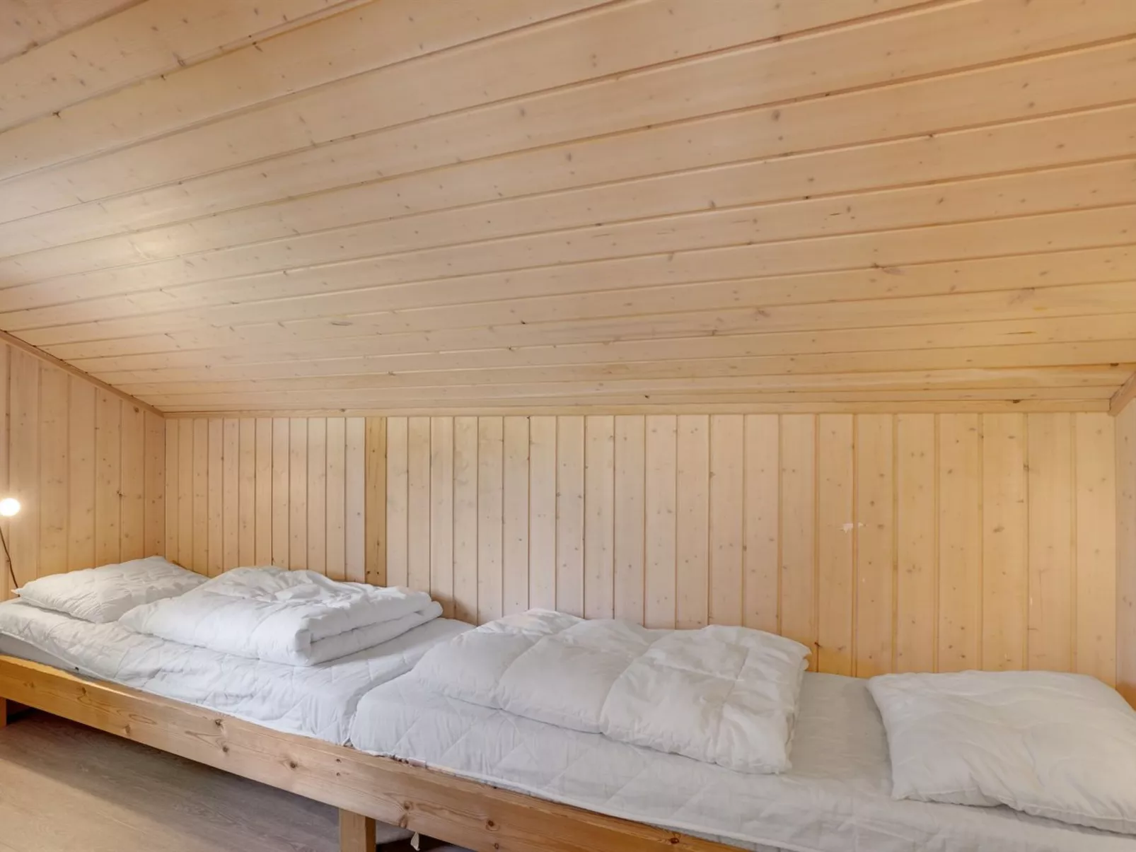 "Kristián" - 400m from the sea-Binnen