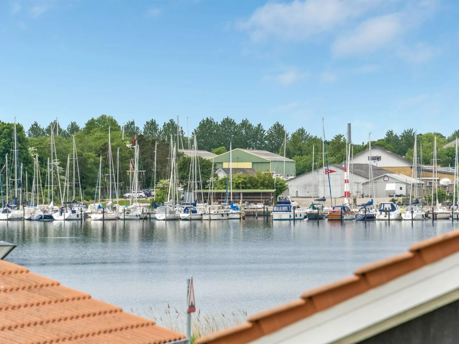 "Karina" - 150m to the fjord-Buiten