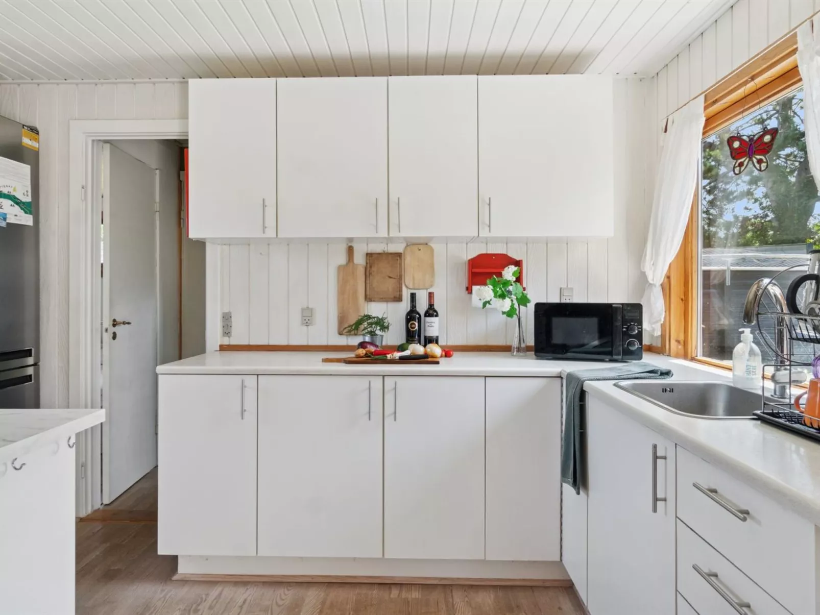 "Ludvika" - 350m from the sea-Binnen