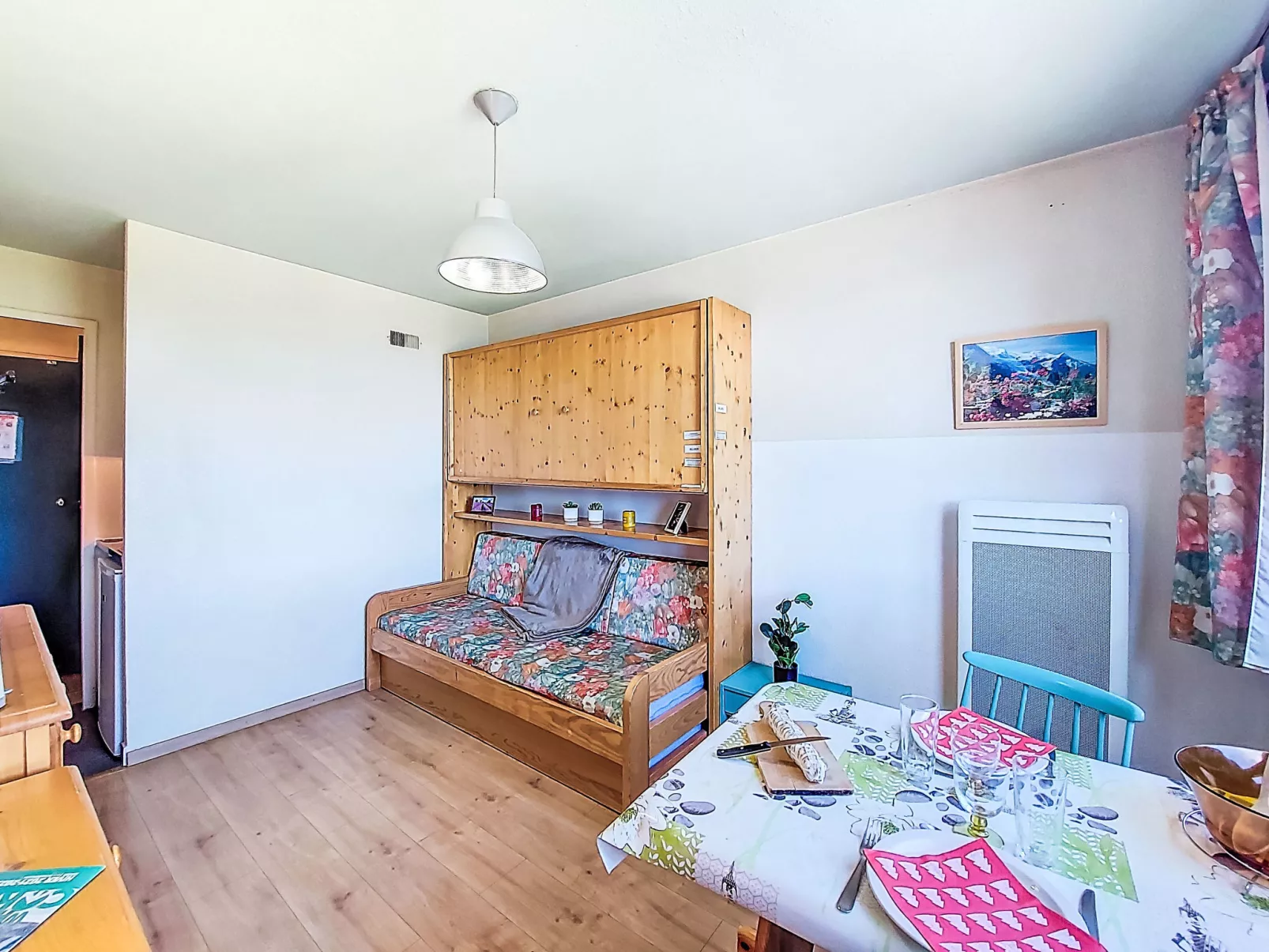 Vostok Zodiaque-Binnen