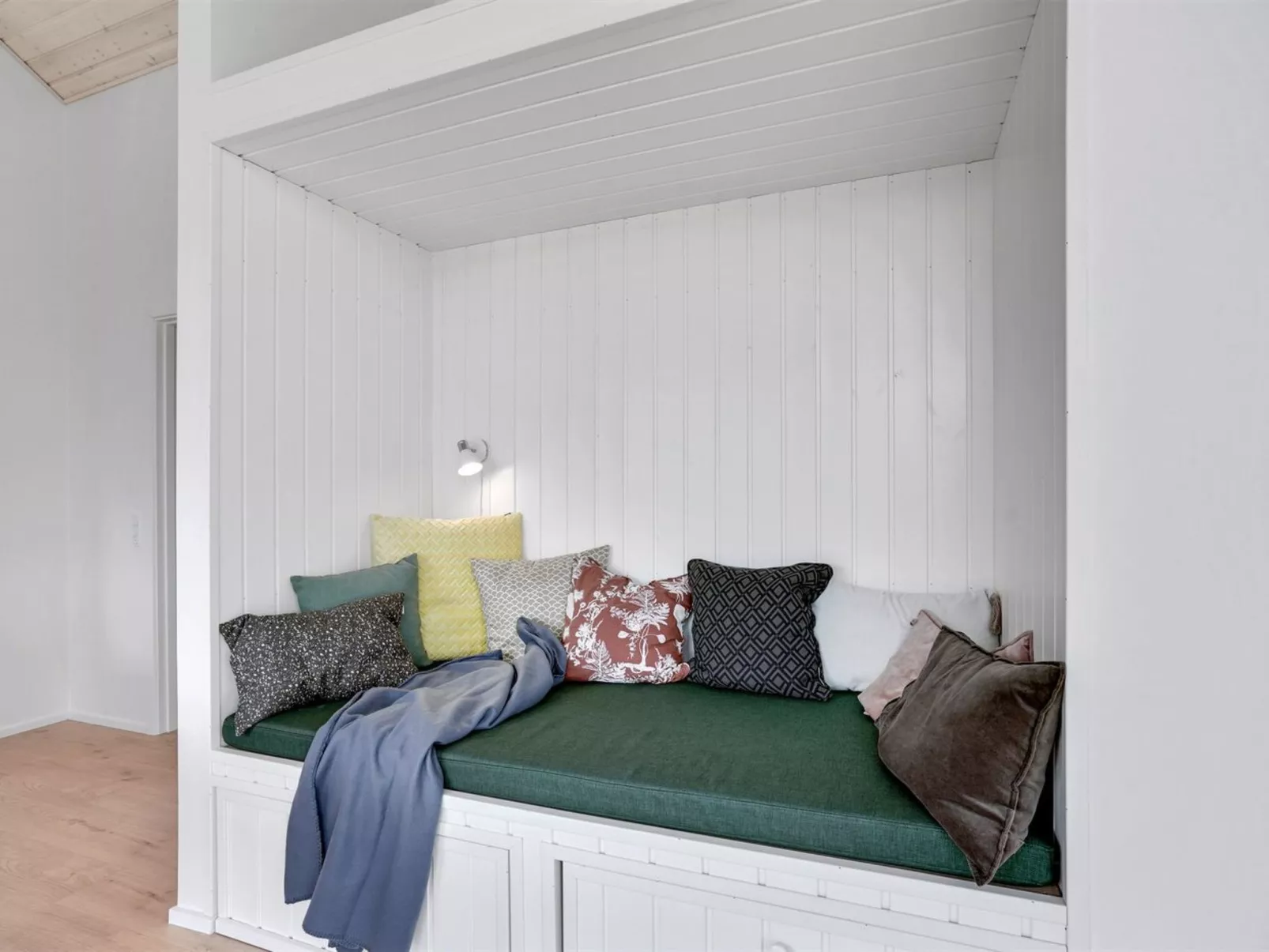 "Arlina" - 1.5km from the sea-Binnen