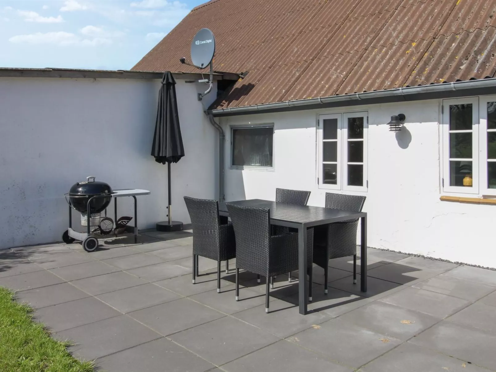 "Dolfine" - 15km from the sea