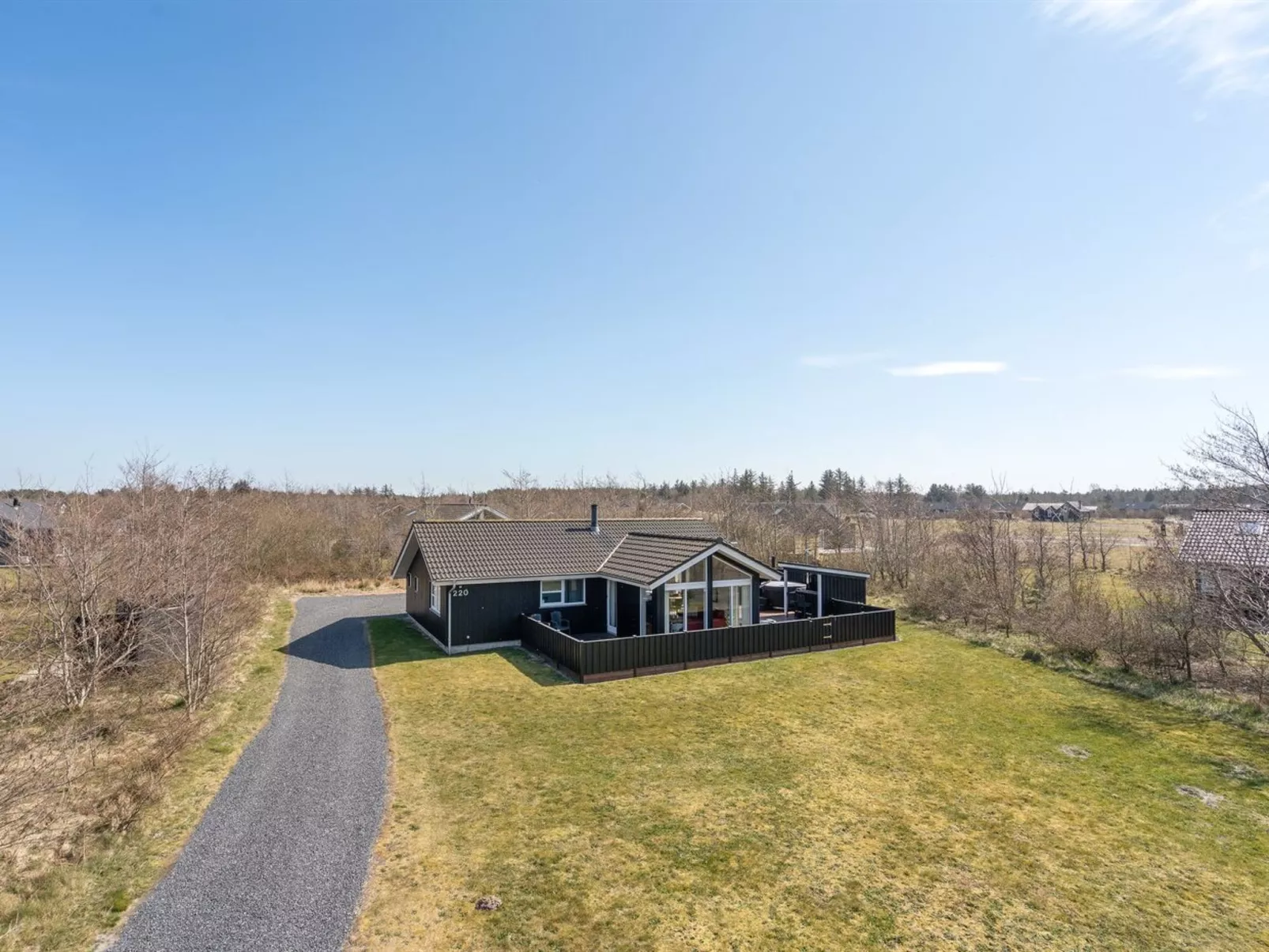 "Dorithea" - 3.5km from the sea-Buiten