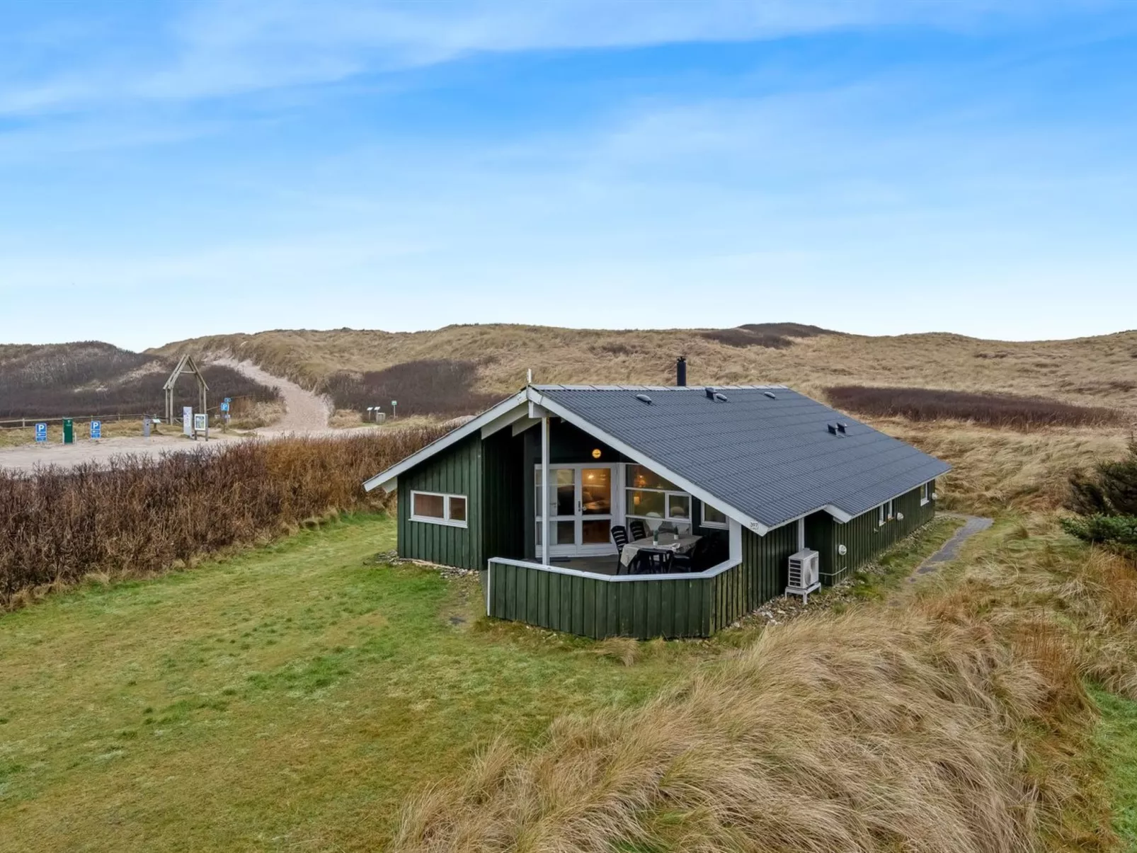 "Mimo" - 150m from the sea-Buiten