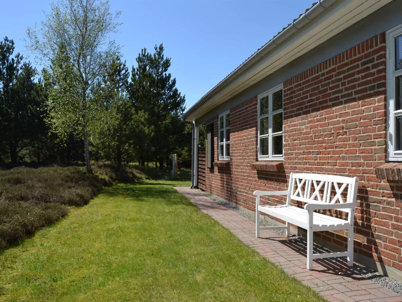 "Angret" - 3.5km from the sea-Buiten