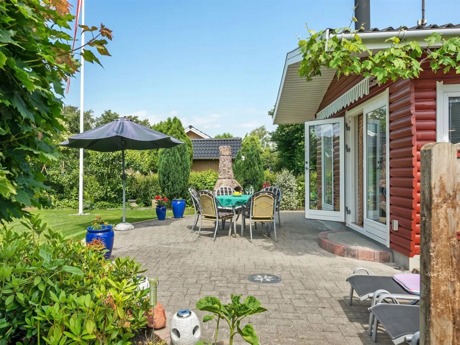 "Tess" - 50m from the sea-Buiten