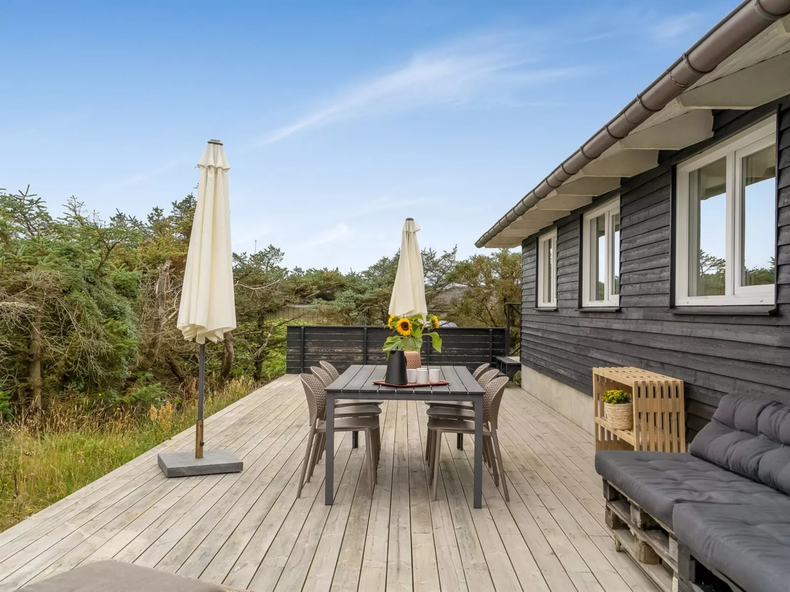 "Aija" - 375m from the sea-Buiten