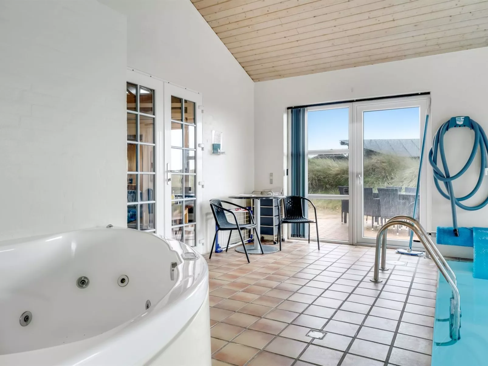 "Palli" - 600m from the sea-Binnen