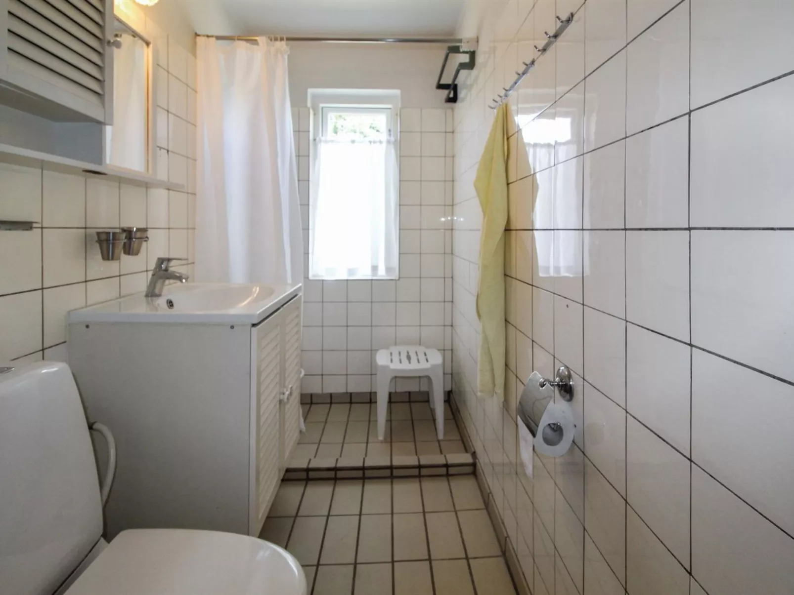 "Elida" - 300m from the sea-Binnen