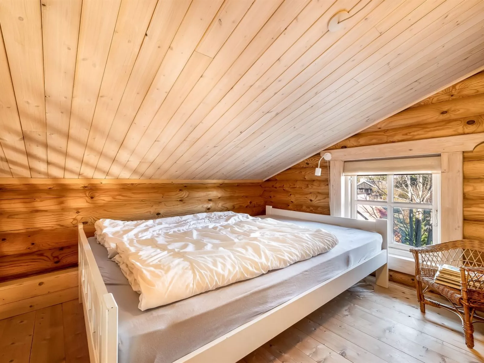 "Rajka" - 300m to the fjord-Binnen