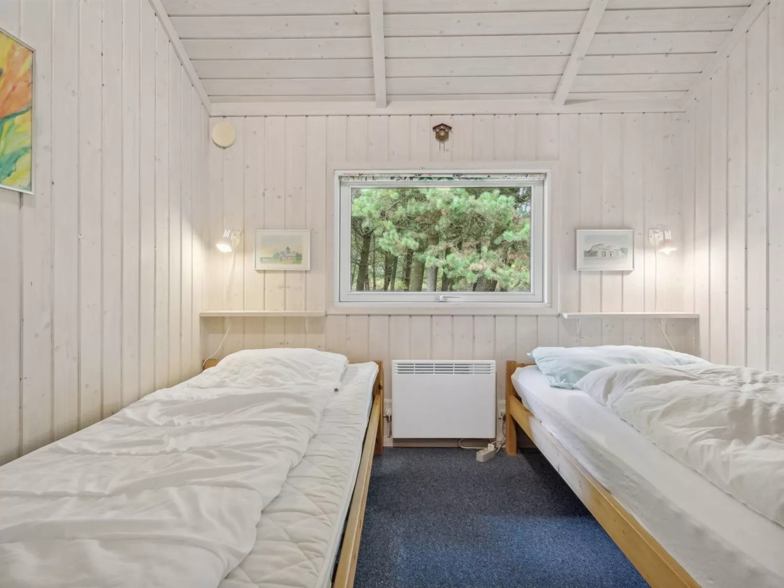 "Alaine" - 850m from the sea-Binnen